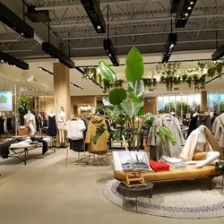 Aritzia - Montrosity!!!