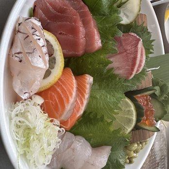 Gi-Jin - Sashimi Plate - Sushi Bars Near Me - Pittsburgh, Pennsylvania Gi-Jin - Sashimi Plate - Sushi Bars Near Me - Pittsburgh, Pennsylvania