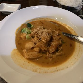 Rain Thai and Sushi Bar - Rama chicken - Asian Fusion Near Me - Atlanta, Georgia