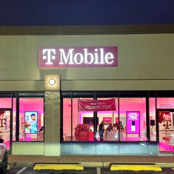 T-Mobile - From the parking lot - Mobile Phones Near Me - Edinburg, Texas T-Mobile - From the parking lot - Mobile Phones Near Me - Edinburg, Texas