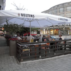 City-Grill Kaarst - Terrasse zum Marktplatz