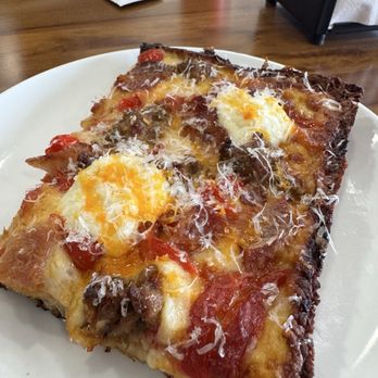 Kizza Pizza - Sausage - Pizza Near Me - Cedar Park, Texas