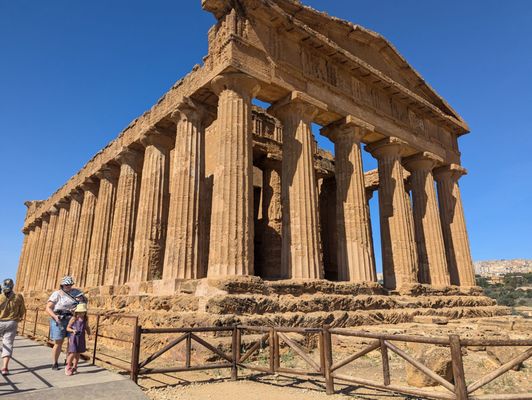 Temple of Heracles by null