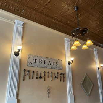 Treats - Ice Cream & Frozen Yogurt Near Me - Nevada City, California Treats - Ice Cream & Frozen Yogurt Near Me - Nevada City, California