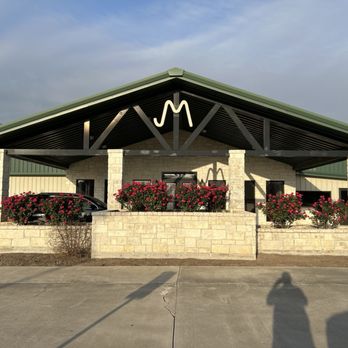 Massey Funeral Home - Funeral Services & Cemeteries Near Me - Yorktown, Texas Massey Funeral Home - Funeral Services & Cemeteries Near Me - Yorktown, Texas
