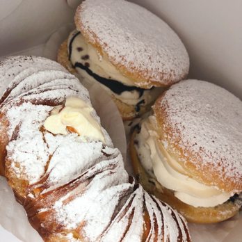 Lamanna's Bakery - Lobster tail and Canoli donuts - Bakeries Near Me - Scarborough, Ontario