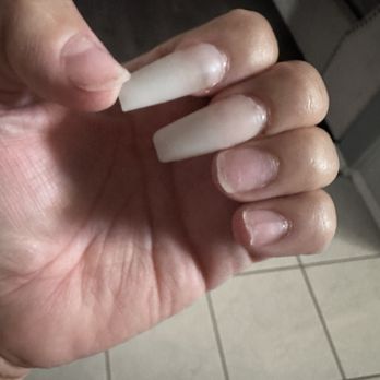 Spa Nails - Nail color is off 6 days - Nail Salons Near Me - La Puente, California