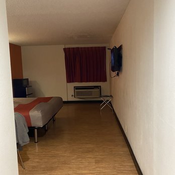 Motel 6 - Carson - Hotels Near Me - Carson, California Motel 6 - Carson - Hotels Near Me - Carson, California