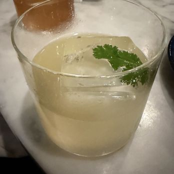 Podmore - Notorious P.I.G - Cocktail Bars Near Me - Honolulu, Hawaii