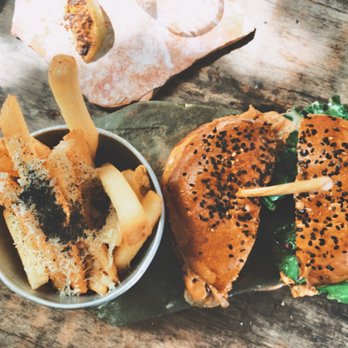 Bonita - CHEF 2.0 with Parmesan and Habanero French Fries. - Burgers Near Me - Tulum, ROO Bonita - CHEF 2.0 with Parmesan and Habanero French Fries. - Burgers Near Me - Tulum, ROO