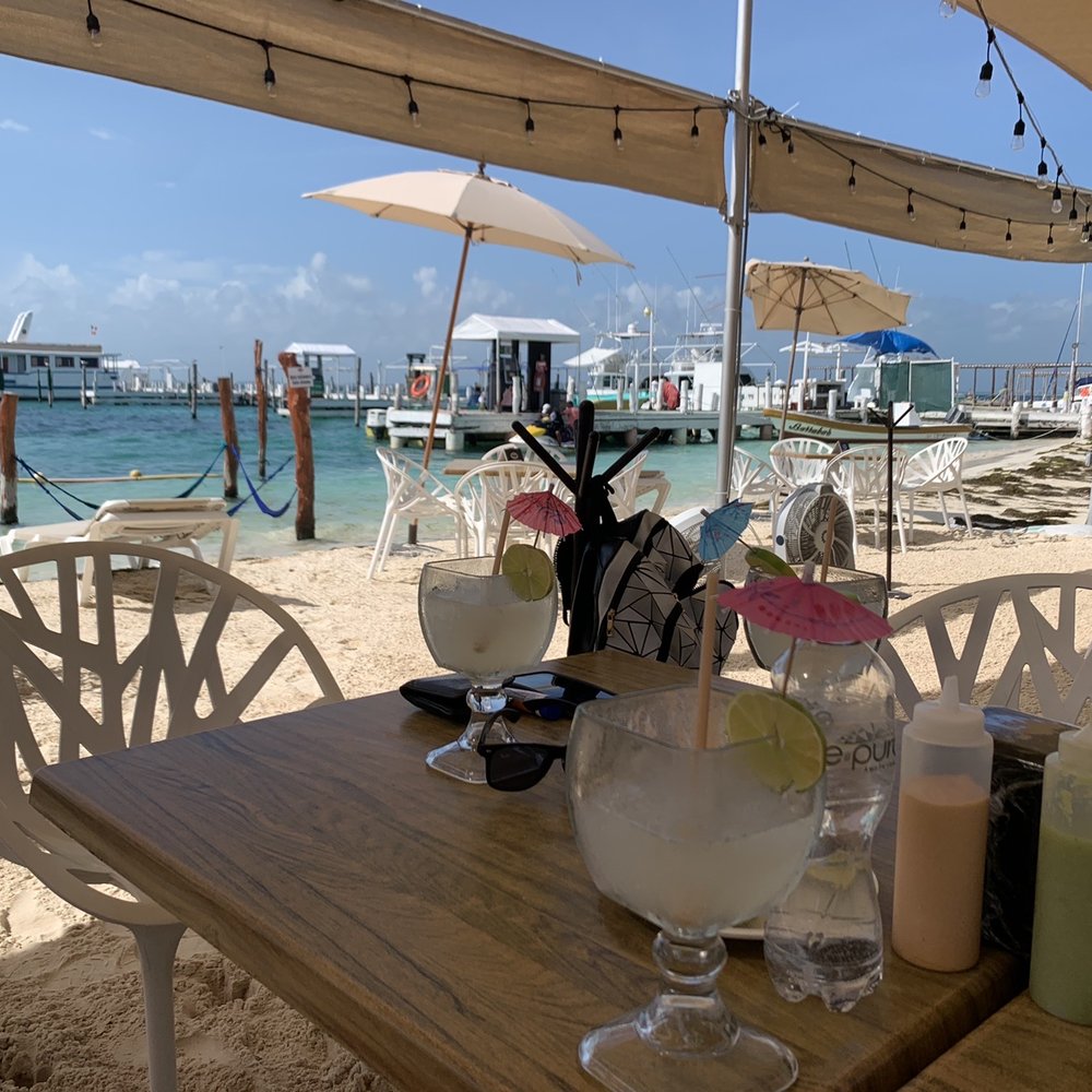 Muelle 7 - Ocean view patio. Bring your sunblock to CANCUN! - Cocktail Bars Near Me - Isla Mujeres, ROO