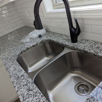 Blue Orchids Cleaning Services - Home Cleaning Near Me - Auburn, Georgia