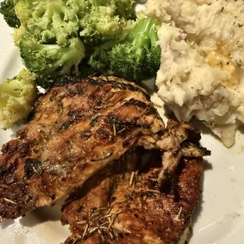 Clarion River Brewing Company - Grilled chicken, mashed potatoes, and steamed broccoli - Breweries Near Me - Clarion, Pennsylvania Clarion River Brewing Company - Grilled chicken, mashed potatoes, and steamed broccoli - Breweries Near Me - Clarion, Pennsylvania