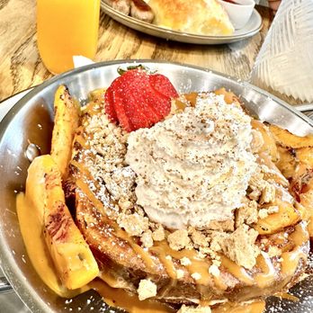 Seasons By 10/Fold - Dulce De Leche French Toast - Breakfast & Brunch Near Me - Myrtle Beach, South Carolina Seasons By 10/Fold - Dulce De Leche French Toast - Breakfast & Brunch Near Me - Myrtle Beach, South Carolina