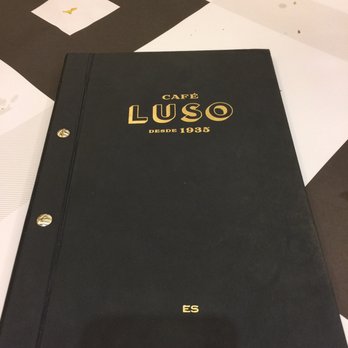 Café Luso - Seafood Near Me - Porto, 13