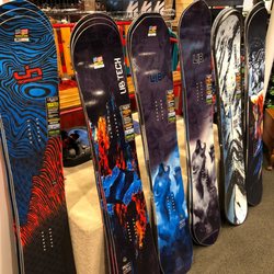 Fox Chapel Ski and Board - Lib Tech 2019