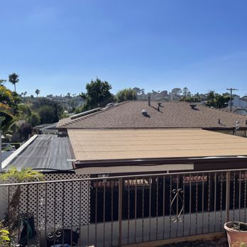 Cowboy's Roofing - Family room - Roofing Near Me - San Marcos, California