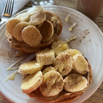 Brew HaHa! - Bagel gone bananas: peanut butter, banana, cinnamon, honey drizzle - Coffee & Tea Near Me - Wilmington, Delaware