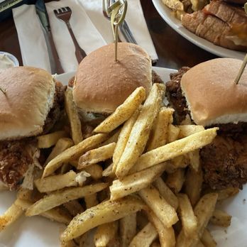Hangout Restaurant & Beach Bar - Chicken sliders - HUGE portion great price 16.99 - New American Near Me - Seal Beach, California Hangout Restaurant & Beach Bar - Chicken sliders - HUGE portion great price 16.99 - New American Near Me - Seal Beach, California