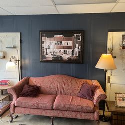 The Novel Exchange - Interior
