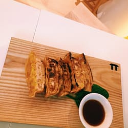 Motto Motto - Prawn Gyoza