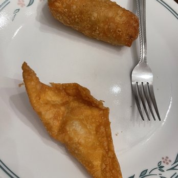 Dean's House - Egg Roll & 14. Fried Crab Meat Cheese Wonton - Chinese Near Me - Strongsville, Ohio Dean's House - Egg Roll & 14. Fried Crab Meat Cheese Wonton - Chinese Near Me - Strongsville, Ohio