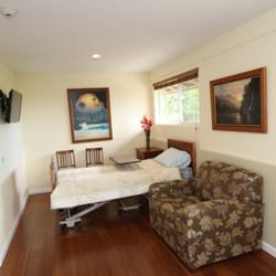 Islands Hospice - Kahului - Clean comfortable rooms at the inpatient hospice home.