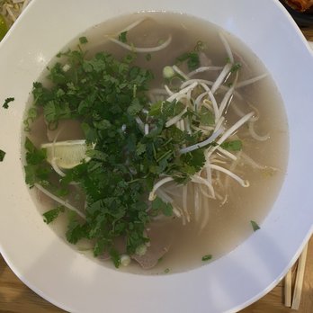 Cali Pho Nia - Rare Steak Pho - Vietnamese Near Me - Van Nuys, California