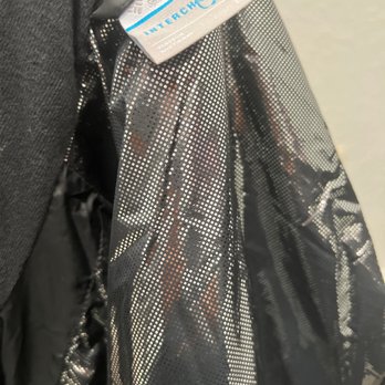 Columbia Factory Store - Omni heat technology same used by paramedics to keep people warm. - Sports Wear Near Me - Lutz, Florida Columbia Factory Store - Omni heat technology same used by paramedics to keep people warm. - Sports Wear Near Me - Lutz, Florida