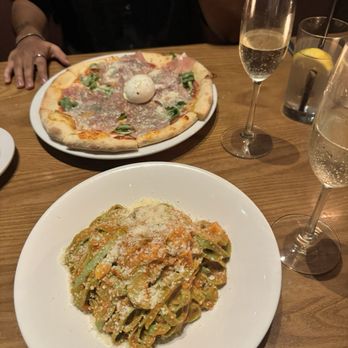 Prego Restaurant - Prosciutto pizza and pasta - Italian Near Me - Tustin, California