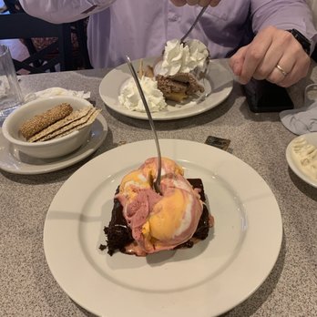 International Delight Cafe - Nutella ice cream over waffle and sunset ice cream over brownies - Desserts Near Me - Bellmore, New York International Delight Cafe - Nutella ice cream over waffle and sunset ice cream over brownies - Desserts Near Me - Bellmore, New York