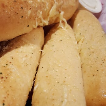 Toppers Pizza Place - Garlic cheese bread! Family size (6) - Pizza Near Me - Oxnard, California Toppers Pizza Place - Garlic cheese bread! Family size (6) - Pizza Near Me - Oxnard, California