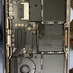 University Phone & Mac Repair