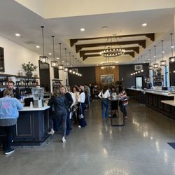 Gaspar's Restaurant - Beautiful tasting room