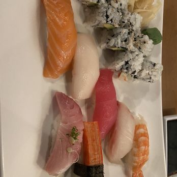 Fujiyama Sushi - Sushi Regular Combo - Sushi Bars Near Me - Orlando, Florida