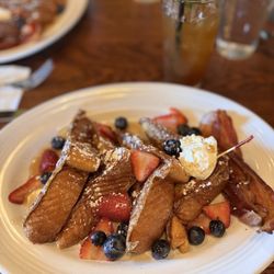 Franklins General Store - French Toast & Bacon