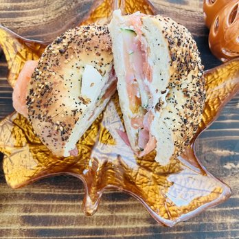 Undergrind Cafe - Bagel Lox - Cafes Near Me - Los Angeles, California Undergrind Cafe - Bagel Lox - Cafes Near Me - Los Angeles, California