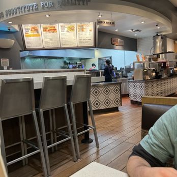 Habit Burger & Grill - Interior - Burgers Near Me - Chatsworth, California