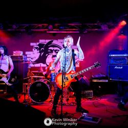 Monkeys Music Club - BERLIN BLACKOUTS / D live im Monkeys