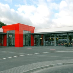 Tönnies -Werksverkauf und Drive in - Drive in ( Essen für Autofahrer )