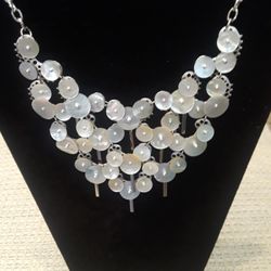 Mother of Pearl buttons used in this gorgeous 
necklace