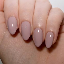 LV Nails and Spa