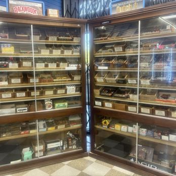 Lighthouse Smoke Shop - Wide variety - Tobacco Shops Near Me - North Las Vegas, Nevada Lighthouse Smoke Shop - Wide variety - Tobacco Shops Near Me - North Las Vegas, Nevada