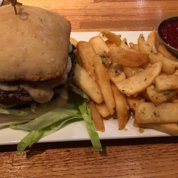 Knolls Restaurant - Classic Beef Burger and Garlic Fries - So filling and juicy! - American Near Me - Long Beach, California Knolls Restaurant - Classic Beef Burger and Garlic Fries - So filling and juicy! - American Near Me - Long Beach, California