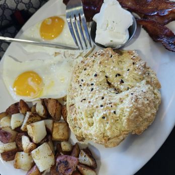 Chalkboard Cafe - Breakfast & Brunch Near Me - Seaside, Oregon Chalkboard Cafe - Breakfast & Brunch Near Me - Seaside, Oregon