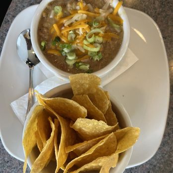 Oskar Blues Grill & Brew - Smoked pork green chili soup - Burgers Near Me - Lyons, Colorado
