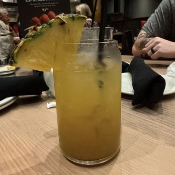 Fleming’s Prime Steakhouse & Wine Bar - Pineapple agua fresca - Steakhouses Near Me - Tucson, Arizona