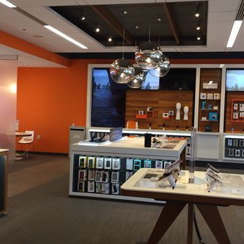 AT&T Store - Mobile Phones Near Me - Louisville, Kentucky AT&T Store - Mobile Phones Near Me - Louisville, Kentucky