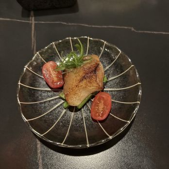 Yi Sushi Omakase - Sushi Bars Near Me - Louisville, Kentucky Yi Sushi Omakase - Sushi Bars Near Me - Louisville, Kentucky