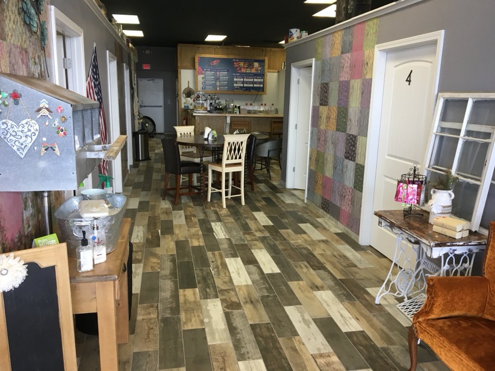 TANTASTIC CAFE Updated September 2024 2308 Fayetteville Rd, Van